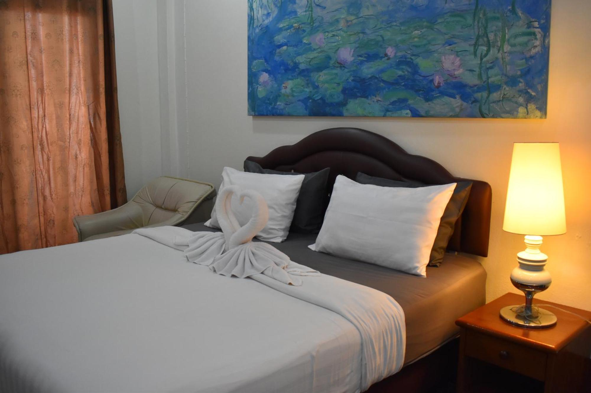 Karon サラ ブア ルーム カロン Bed & Breakfast エクステリア 写真