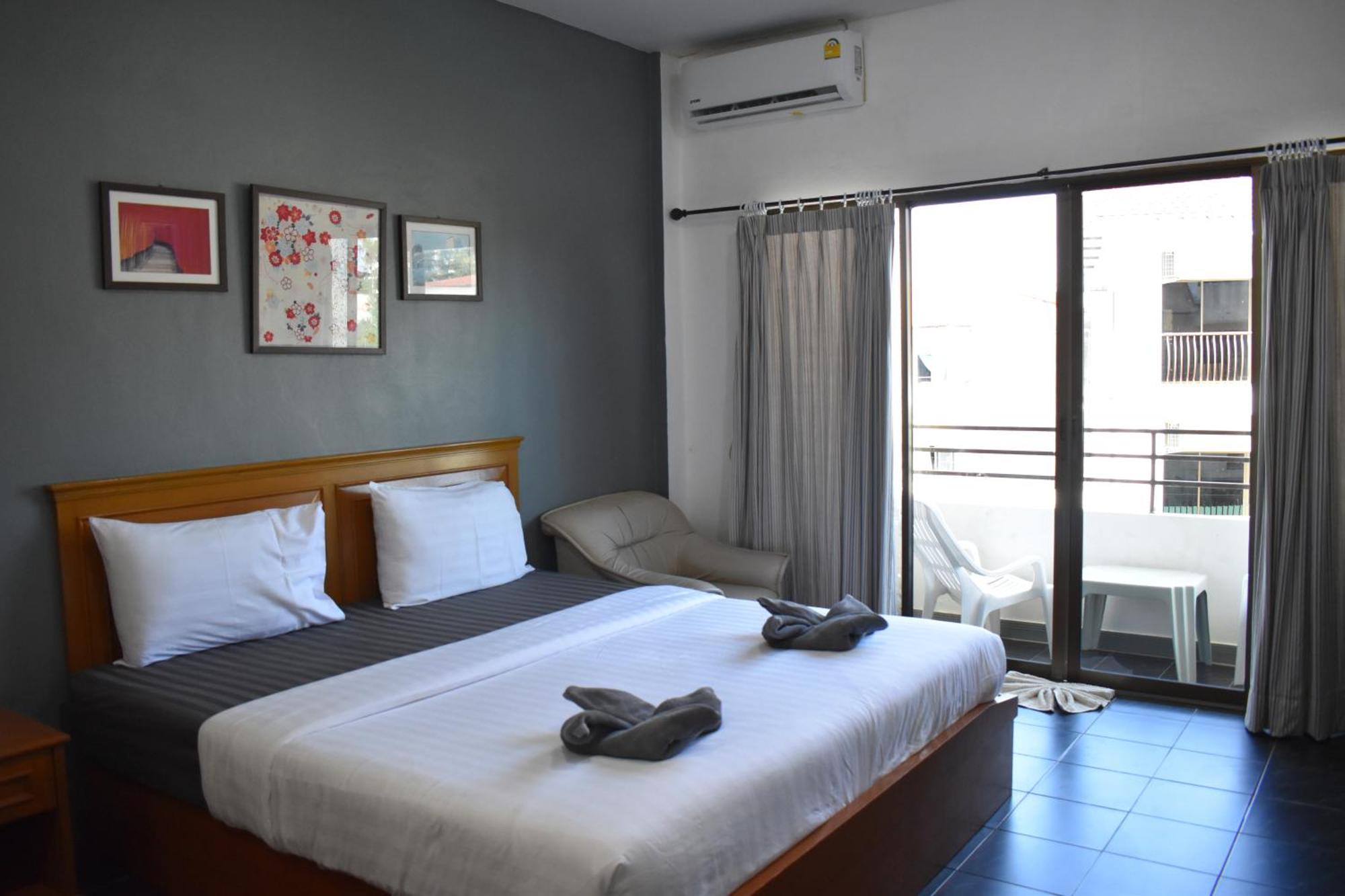 Karon サラ ブア ルーム カロン Bed & Breakfast エクステリア 写真